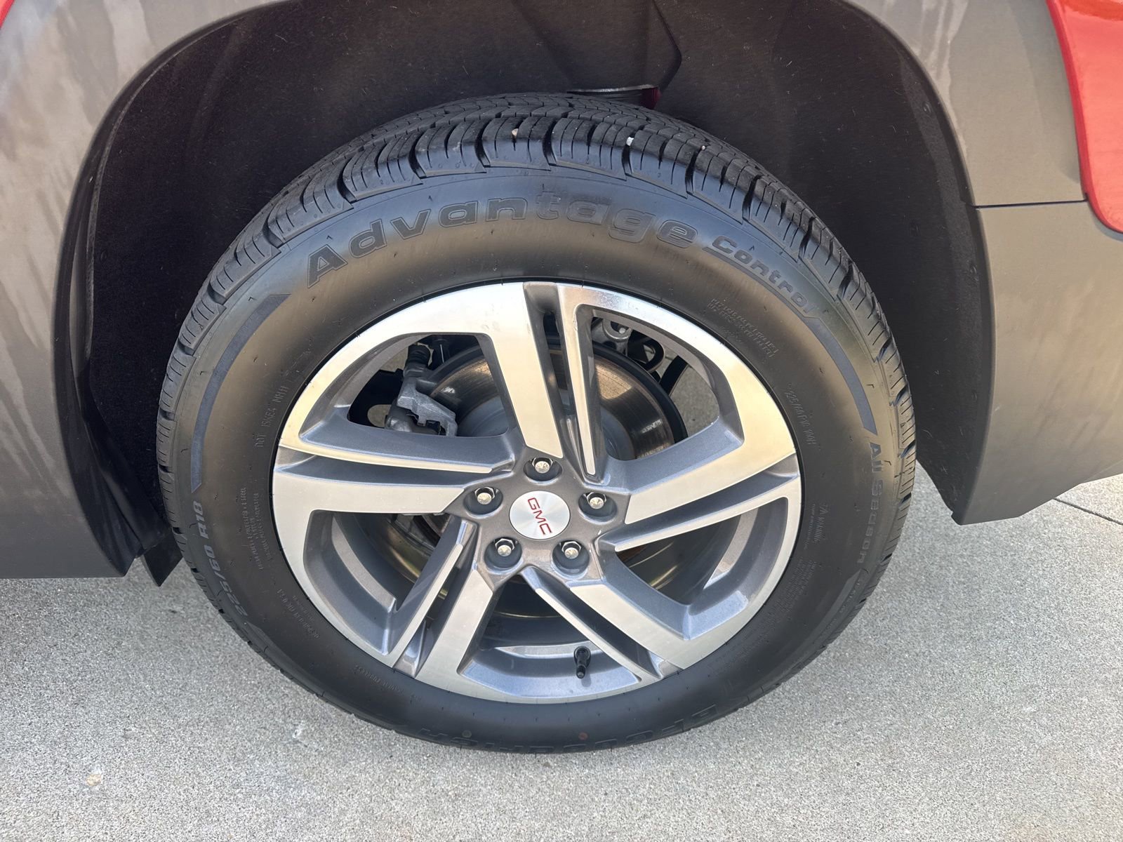 Used 2019 GMC Terrain SLT w/ Preferred Package image 9