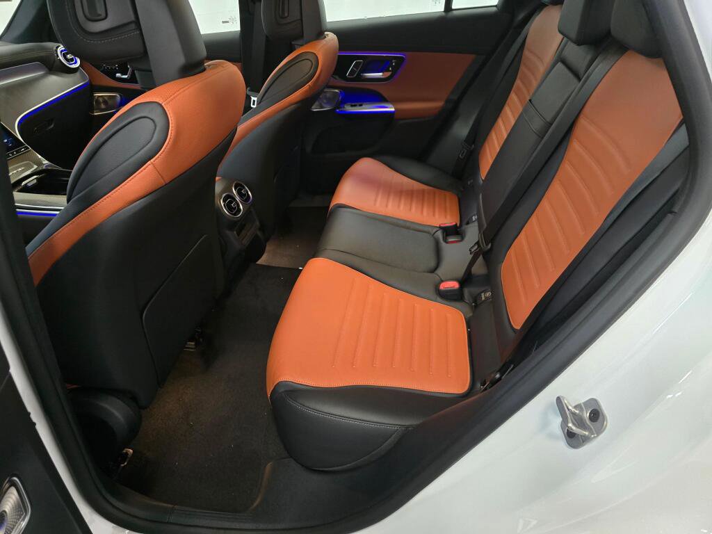 New 2026 Mercedes-Benz GLC 43 AMG 4MATIC Coupe image 18