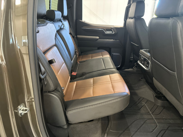 Certified 2023 Chevrolet Silverado 1500 High Country AWD/4WD image 29