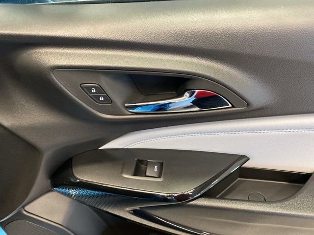 New 2025 Chevrolet Trax LT w/ LT Convenience Package image 33