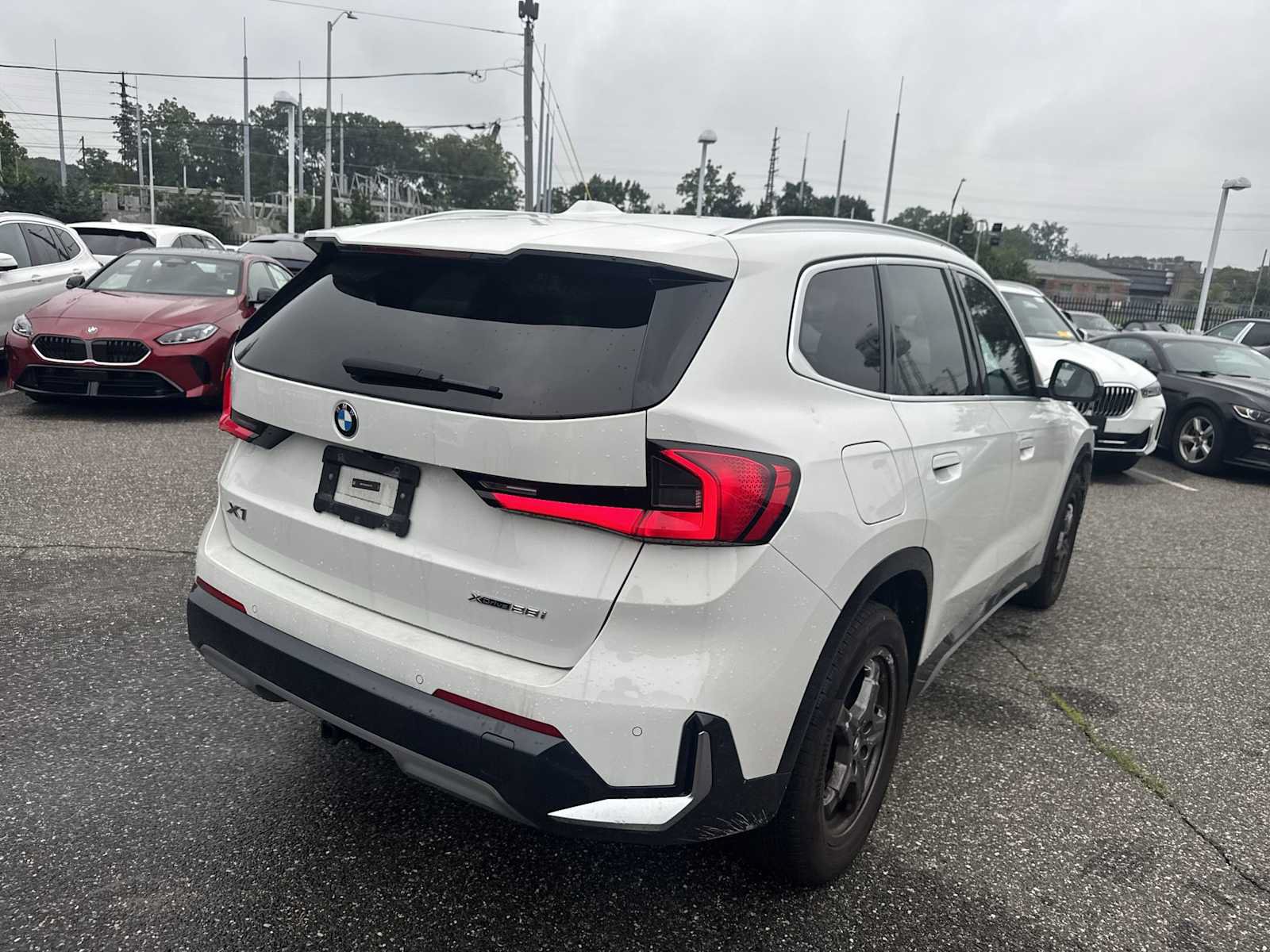 Used 2024 BMW X1 xDrive28i w/ Convenience Package AWD/4WD image 8
