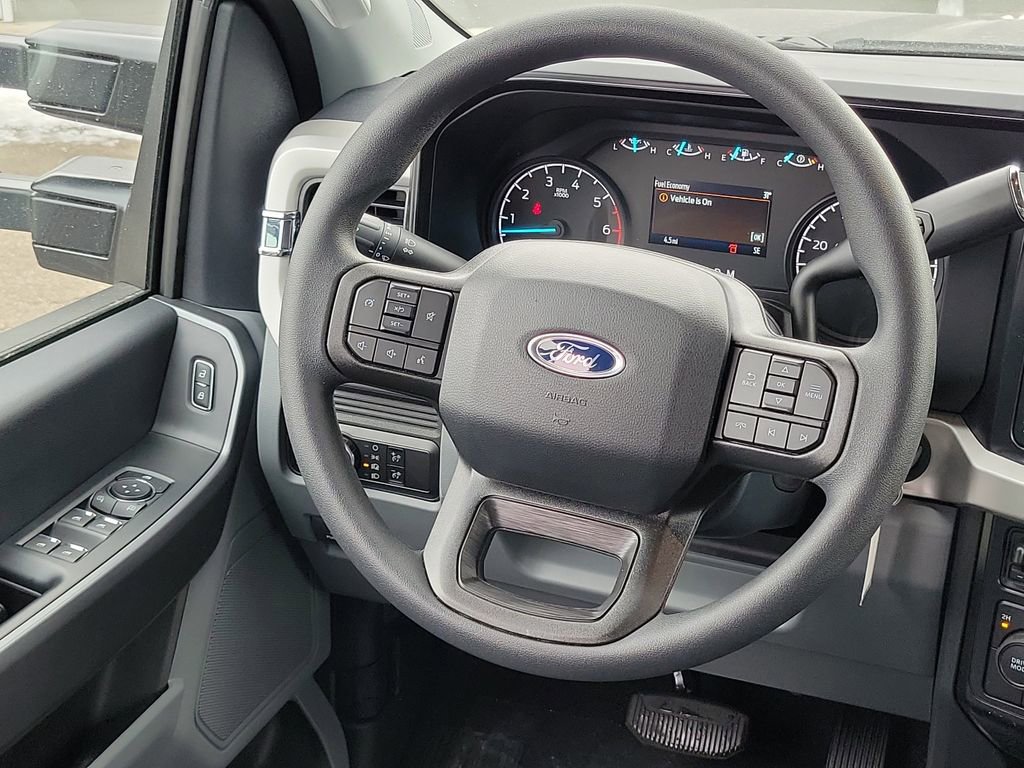 New 2026 Ford F250 XLT image 27