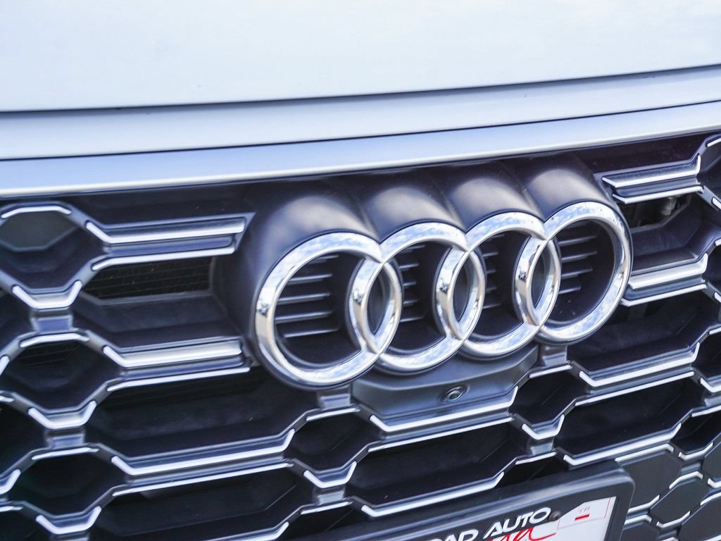 Used 2021 Audi SQ5 Premium Plus w/ Premium Plus Package AWD/4WD image 11