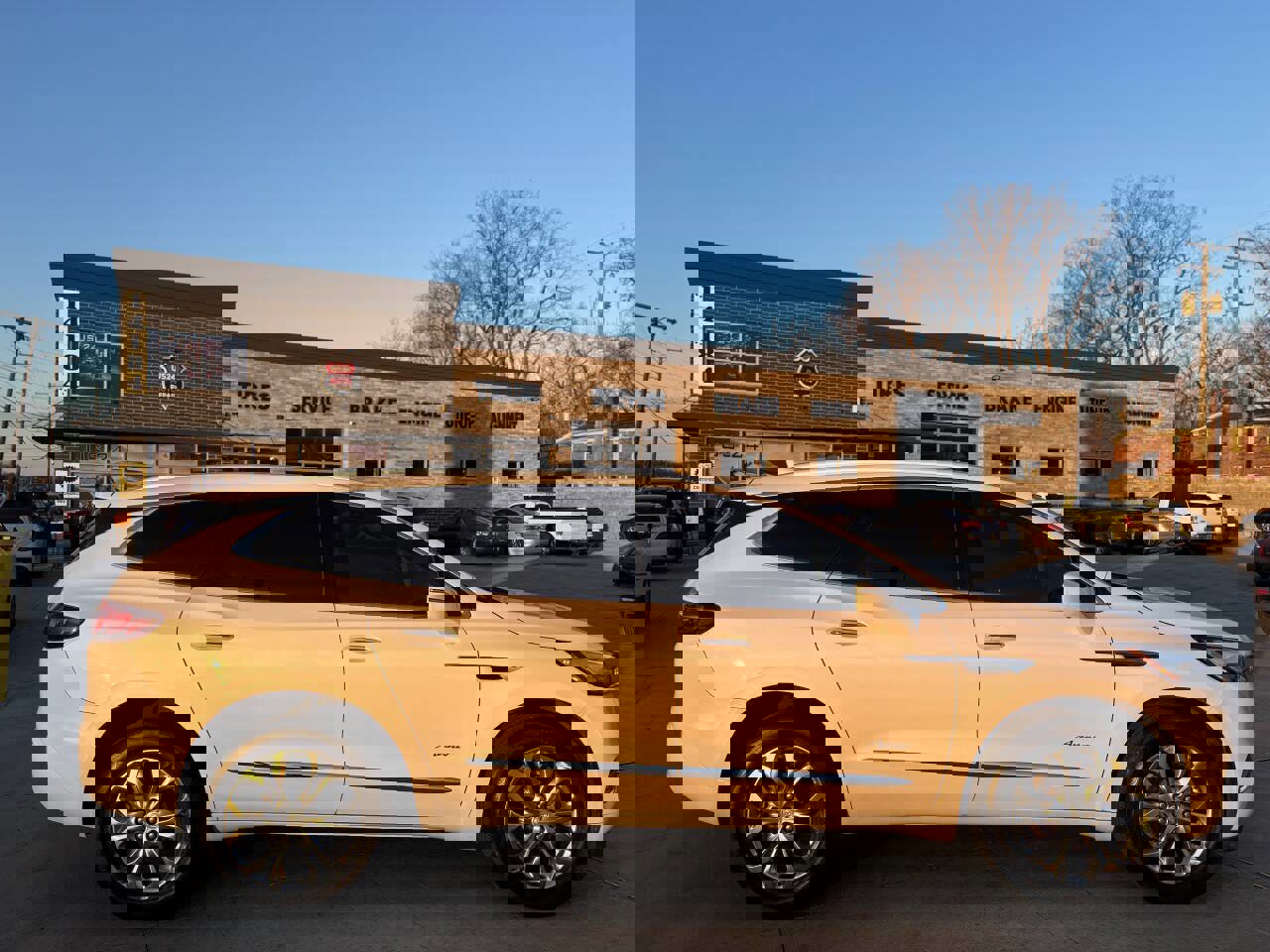 Used 2020 Buick Enclave Avenir w/ Avenir Technology Package image 4