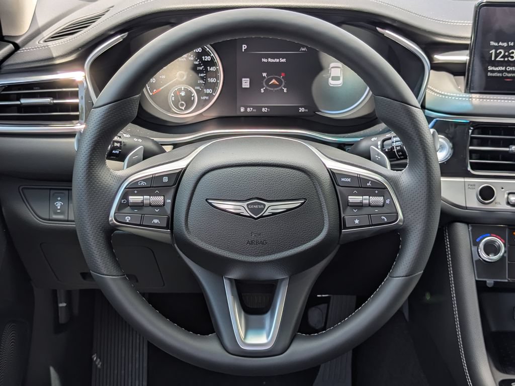 Used 2026 Genesis G70 2.5T AWD/4WD image 18