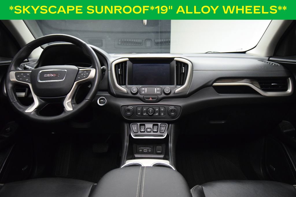 Used 2020 GMC Terrain Denali w/ Denali Premium Package AWD/4WD image 4