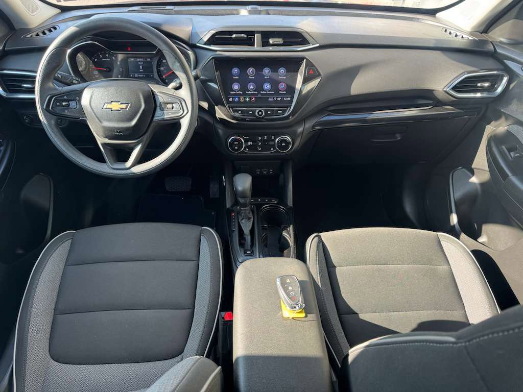 Used 2021 Chevrolet TrailBlazer LT w/ Convenience Package image 15