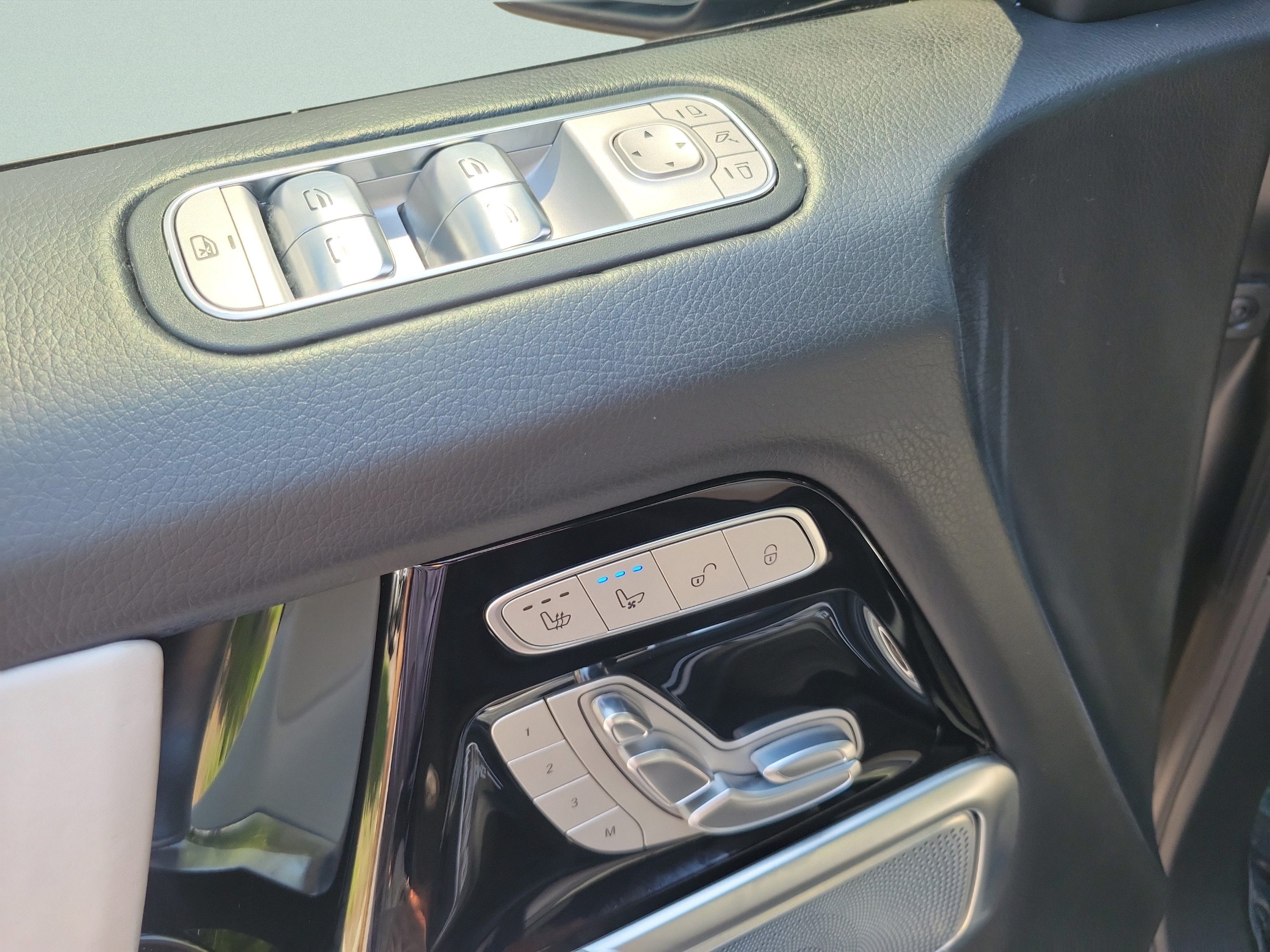 Certified 2024 Mercedes-Benz G 63 AMG 4MATIC image 12