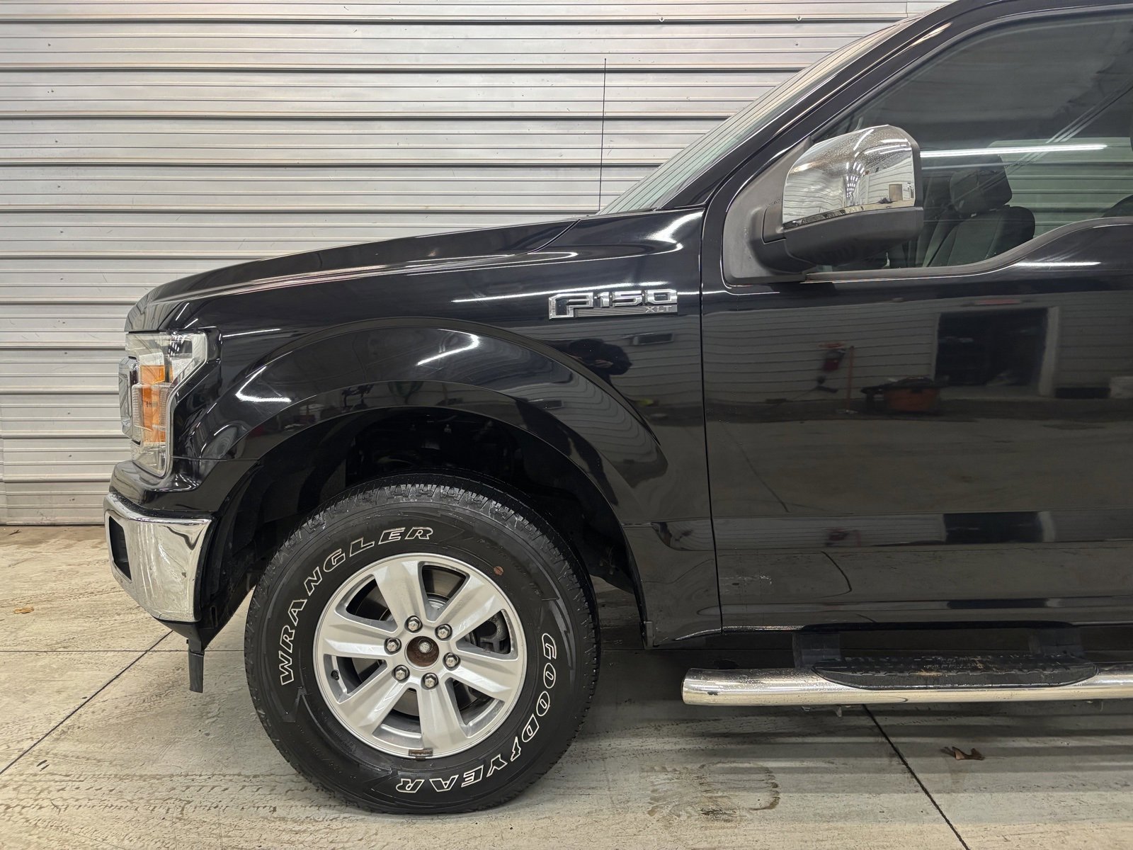 Used 2019 Ford F150 XLT image 4