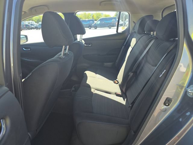 Used 2025 Nissan Leaf S FWD image 9