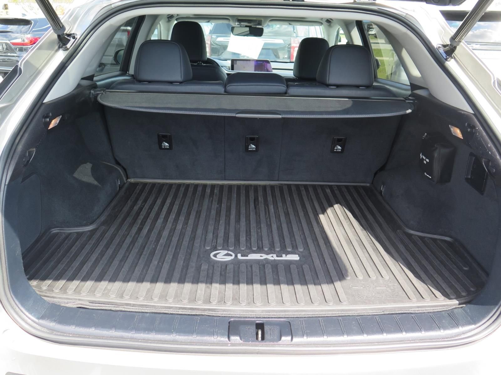 Used 2019 Lexus RX 350 AWD w/ Navigation Package image 25