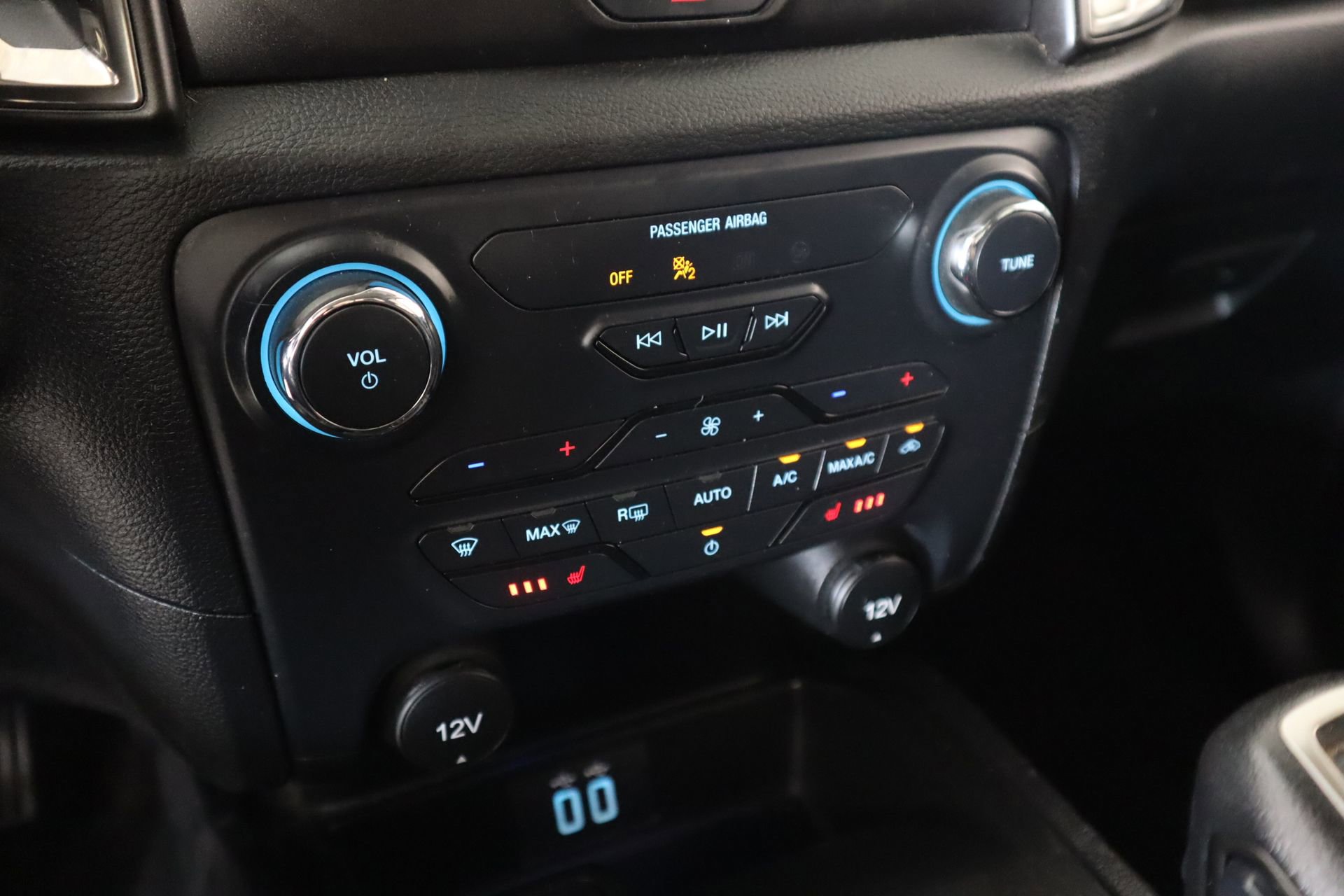 Used 2022 Ford Ranger Lariat w/ Equipment Group 501A High RWD image 8