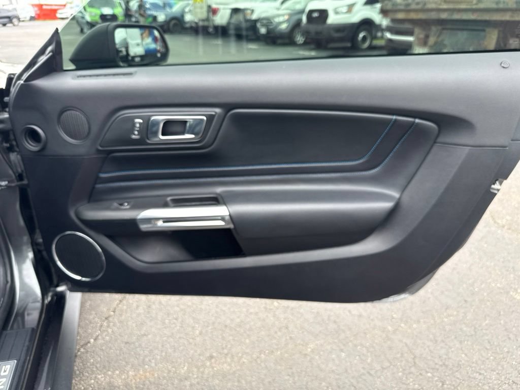 Used 2019 Ford Mustang GT Premium w/ Equipment Group 401A RWD image 29