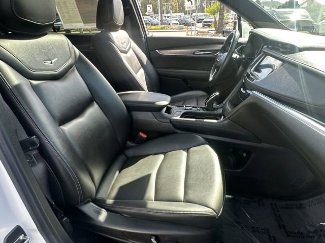 Certified 2022 Cadillac XT6 Luxury image 29