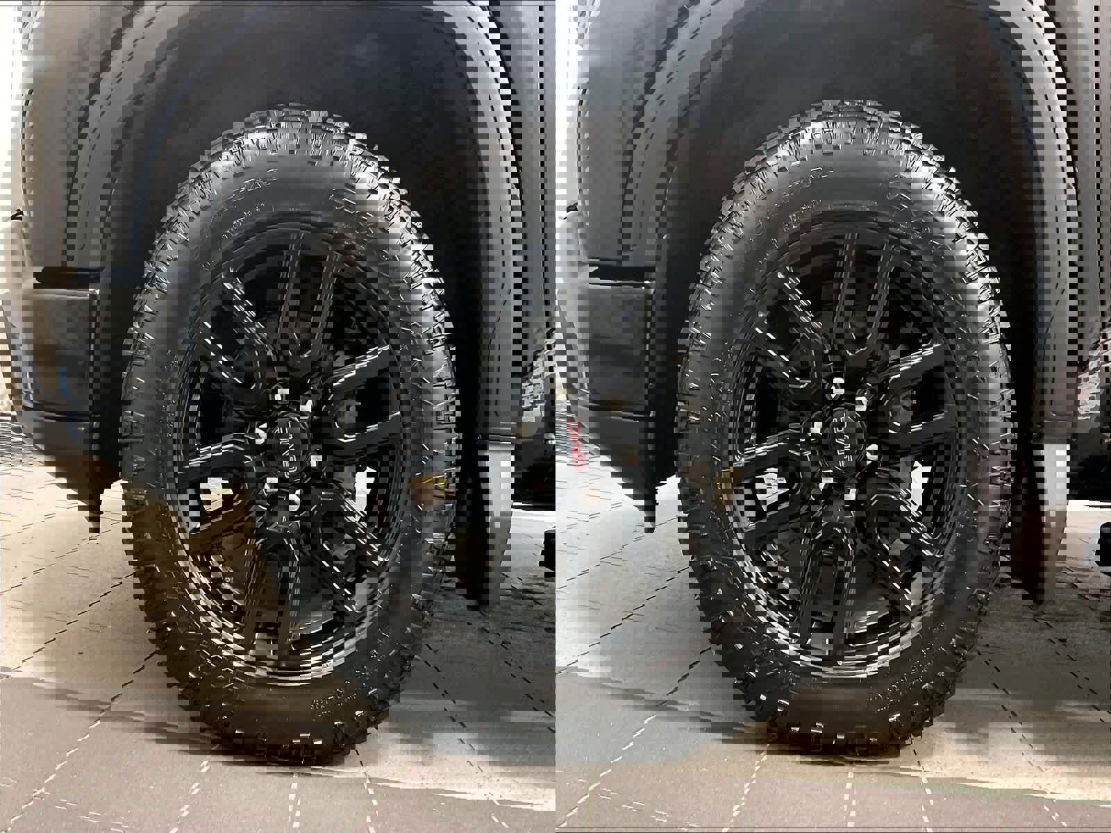 Used 2022 GMC Sierra 1500 Elevation w/ X31 Off-Road Package image 7