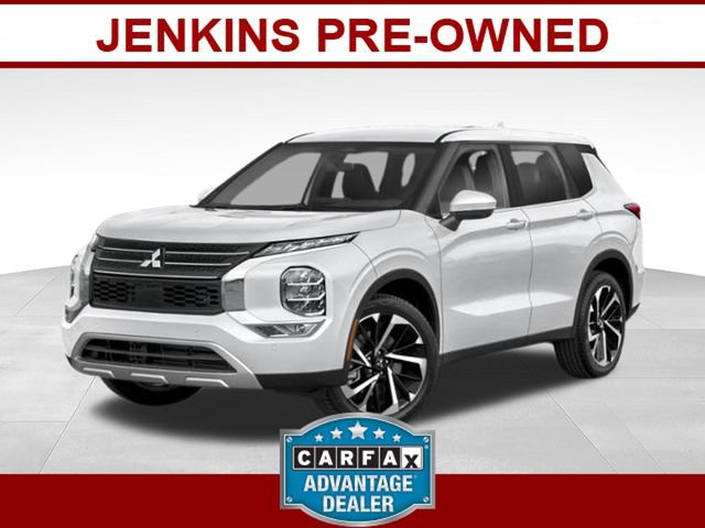 Used 2023 Mitsubishi Outlander SE