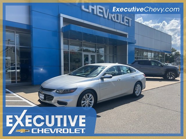 Used 2017 Chevrolet Malibu LT w/ Driver Confidence Package