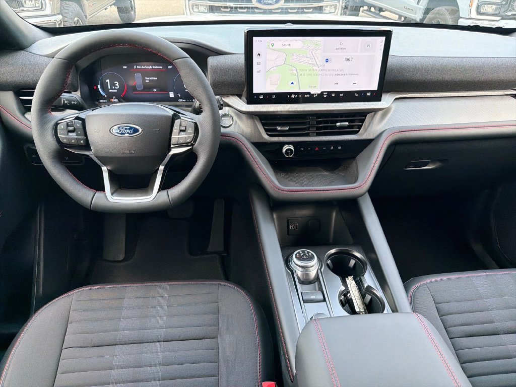 New 2026 Ford Explorer ST-Line AWD/4WD image 3