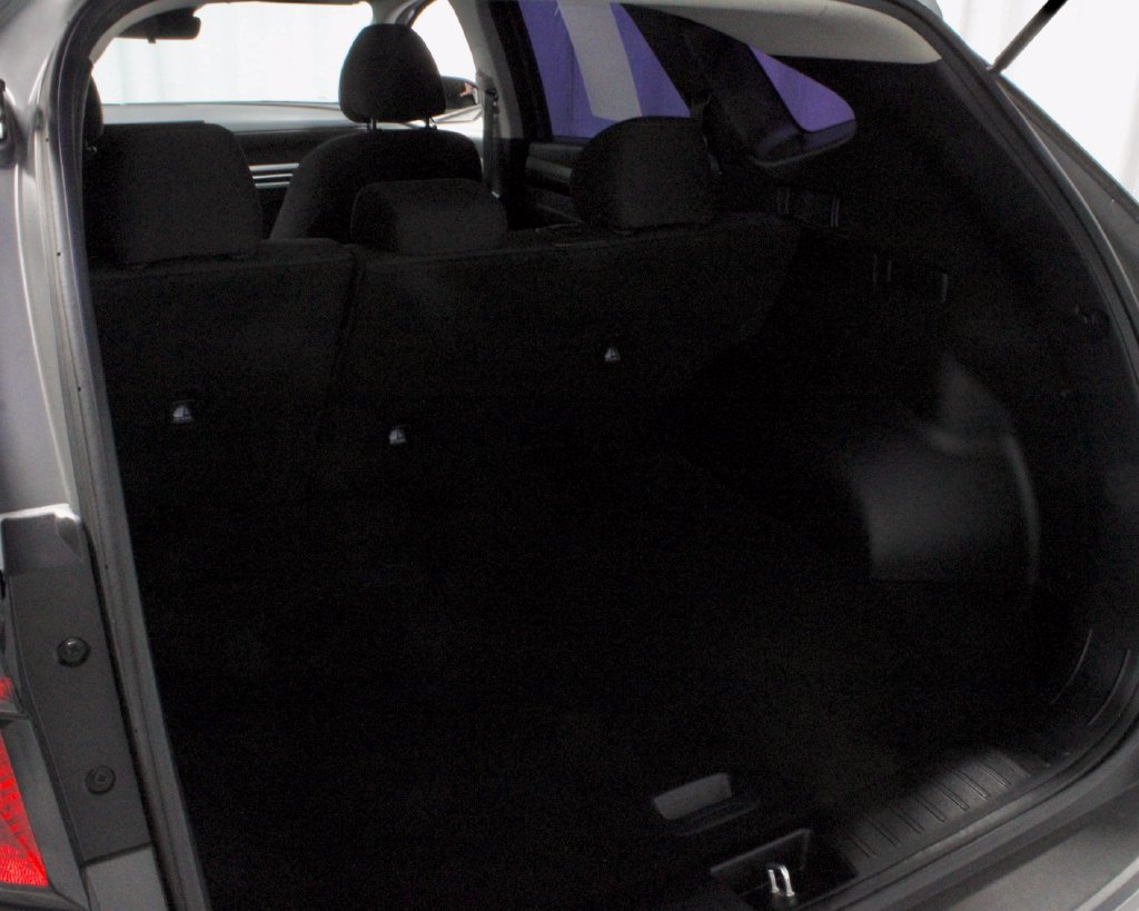 Used 2025 Hyundai Tucson SE FWD image 12