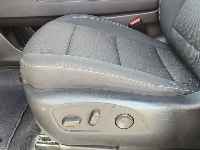 Used 2024 Chevrolet Traverse LT w/ Midnight/Sport Edition image 23