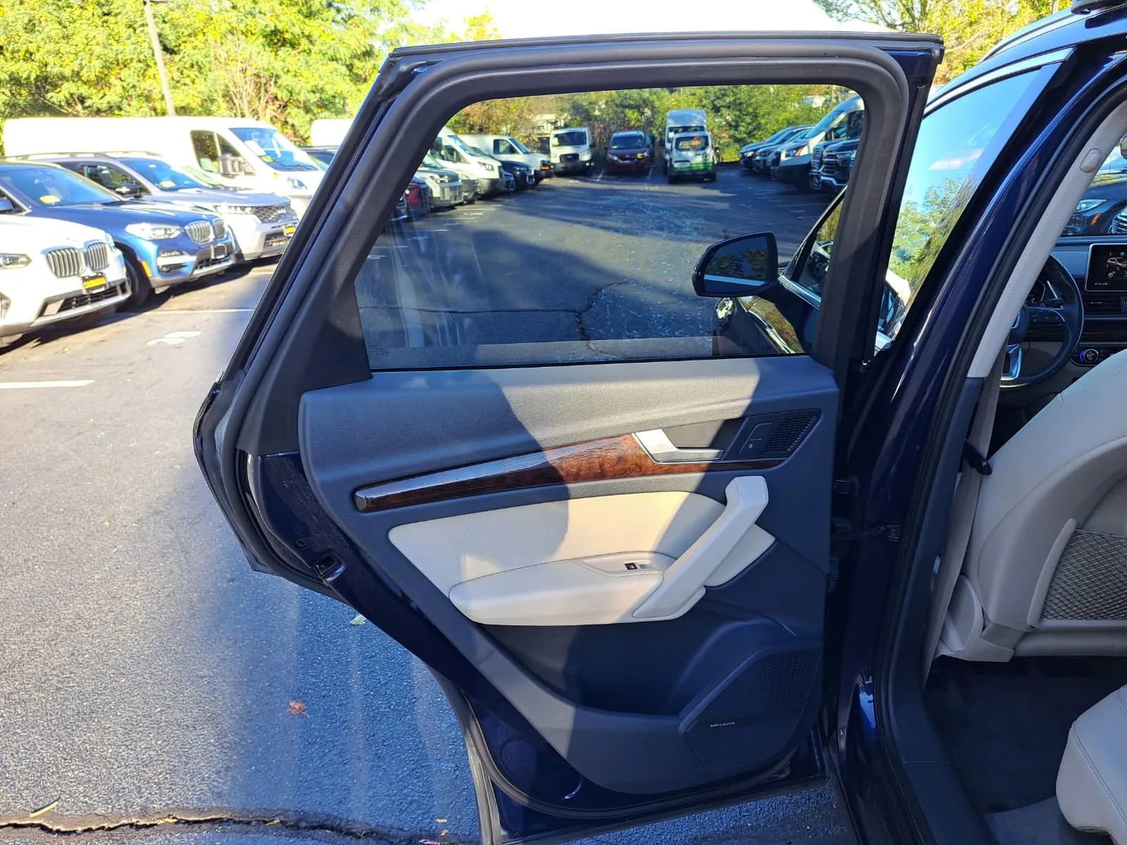 Used 2018 Audi Q5 2.0T Premium Plus w/ Premium Plus Package image 10