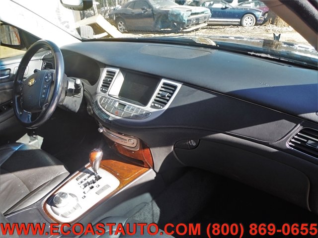 Used 2009 Hyundai Genesis 3.8 w/ Technology Pkg 4 RWD image 11