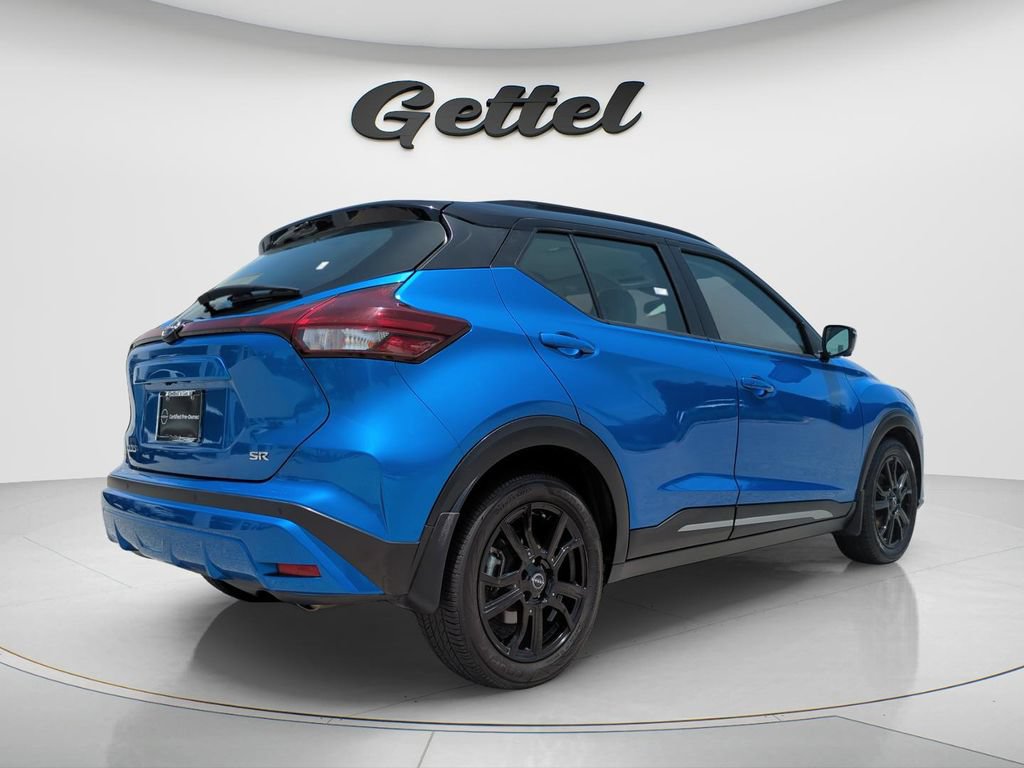 Used 2024 Nissan Kicks SR w/ SR Premium Package FWD image 5