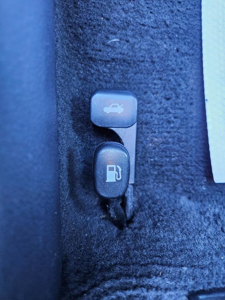 Used 2020 Hyundai Accent SE image 19