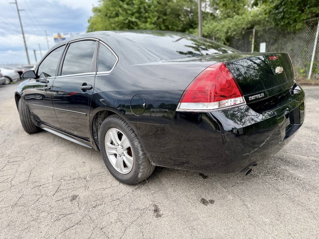 Used 2014 Chevrolet Impala Limited LS FWD image 3