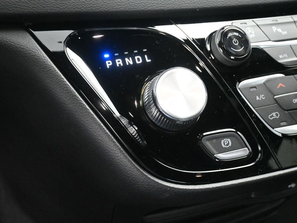 New 2026 Chrysler Voyager LX image 17