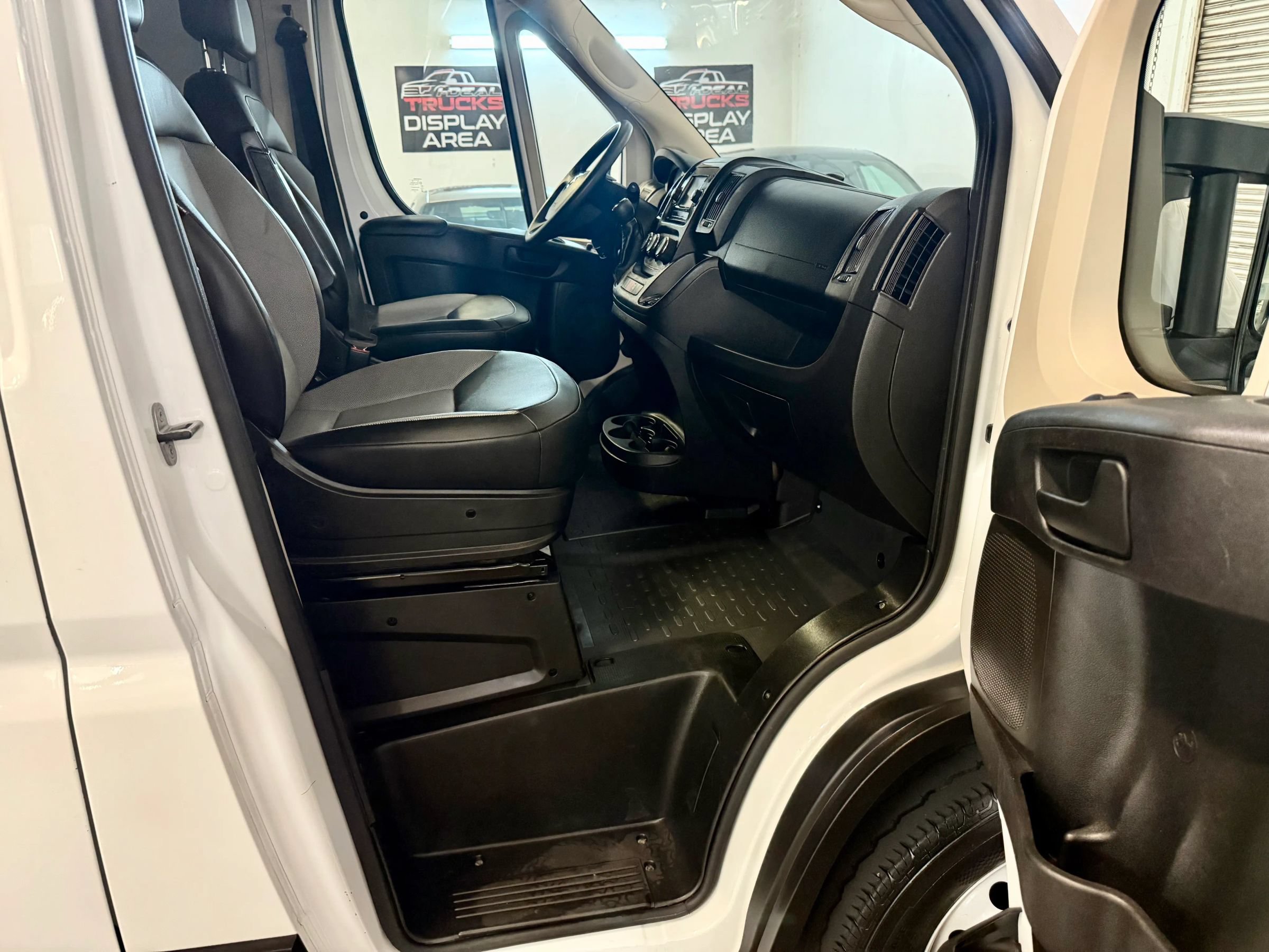 Used 2021 RAM ProMaster 1500 FWD image 9