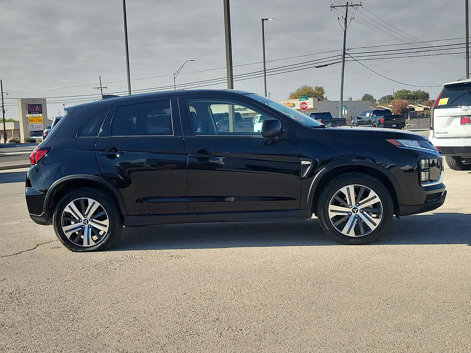 Used 2024 Mitsubishi Outlander Sport ES image 5