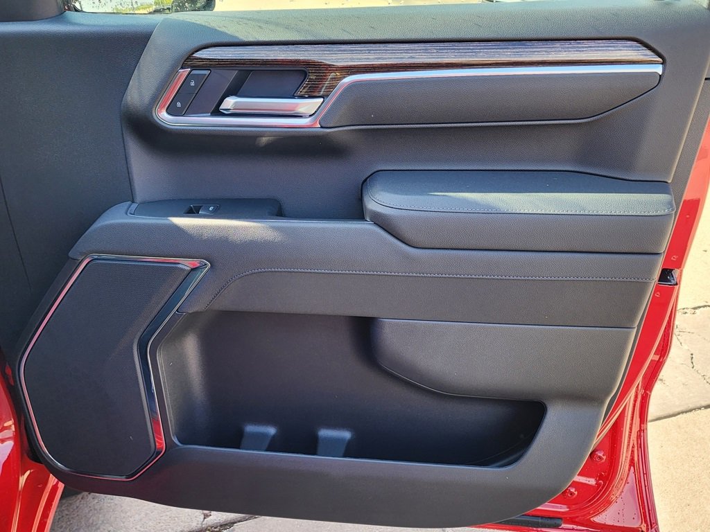 New 2026 GMC Sierra 1500 Elevation image 36