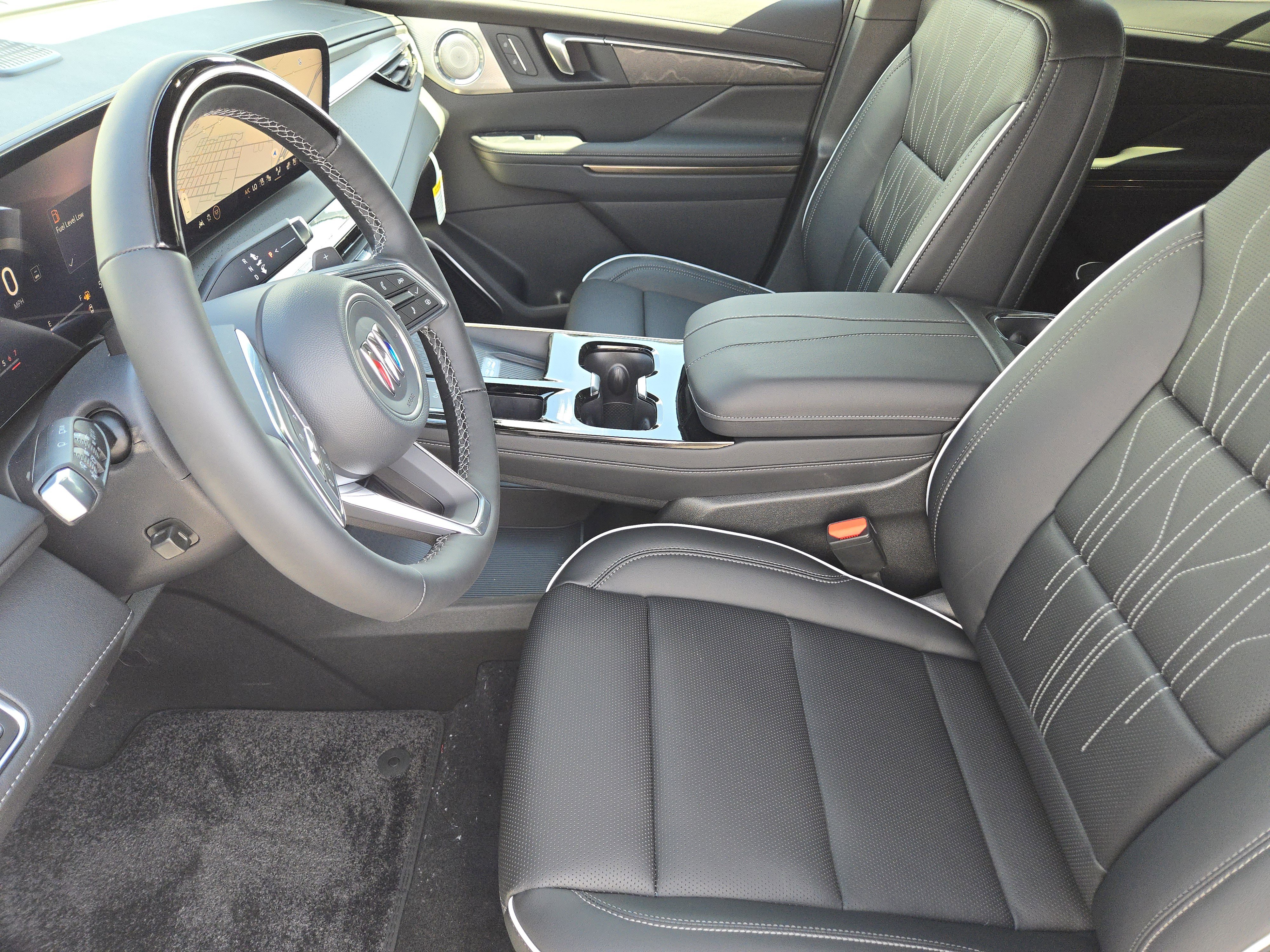 New 2026 Buick Enclave Avenir image 10