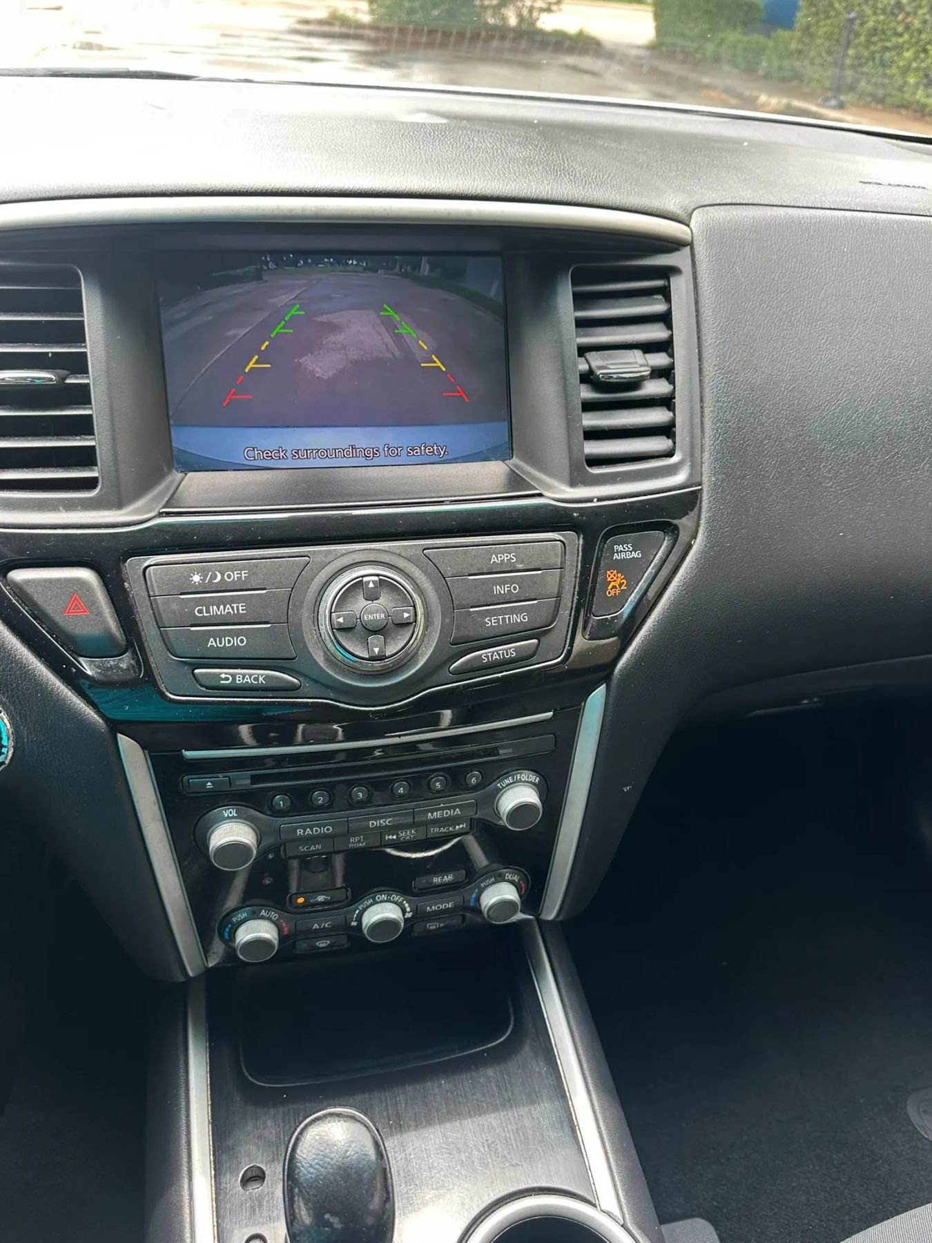 Used 2017 Nissan Pathfinder SV image 21