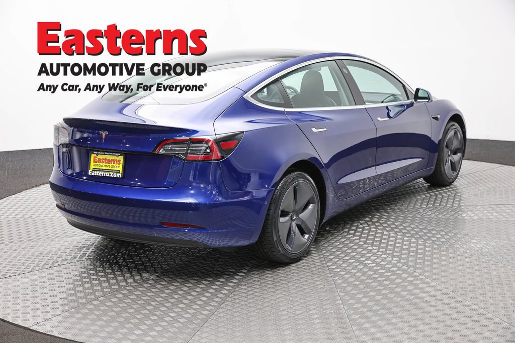 Used 2020 Tesla Model 3 Standard Range RWD image 5