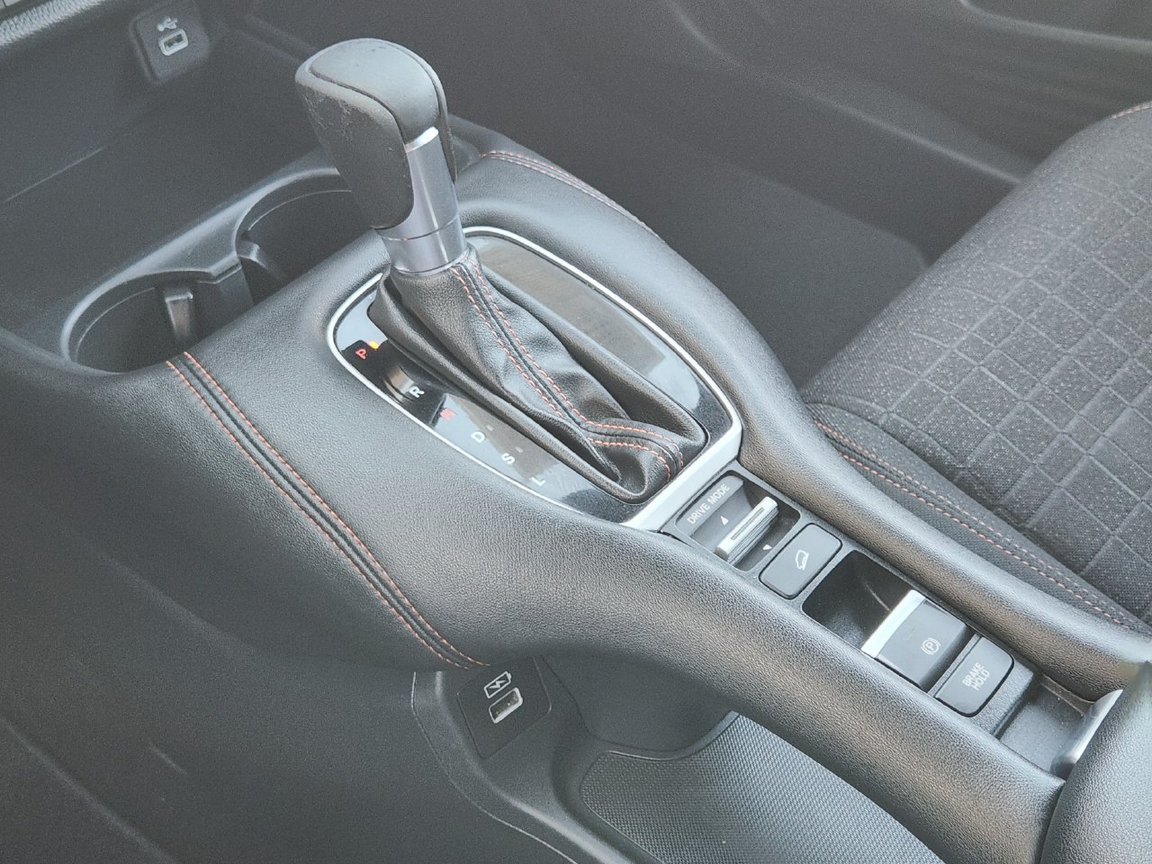 Used 2023 Honda HR-V Sport image 19
