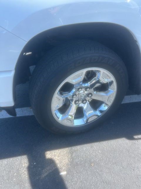 Used 2019 RAM 1500 Big Horn image 2