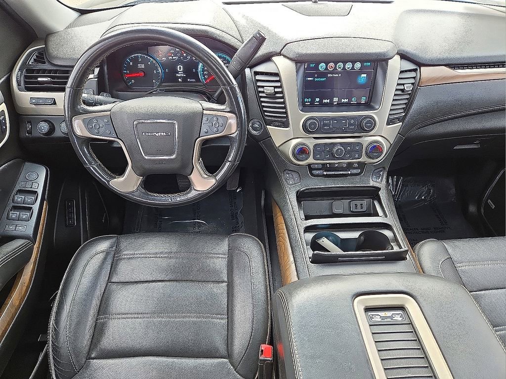 Used 2019 GMC Yukon XL Denali w/ Denali Ultimate Package image 20