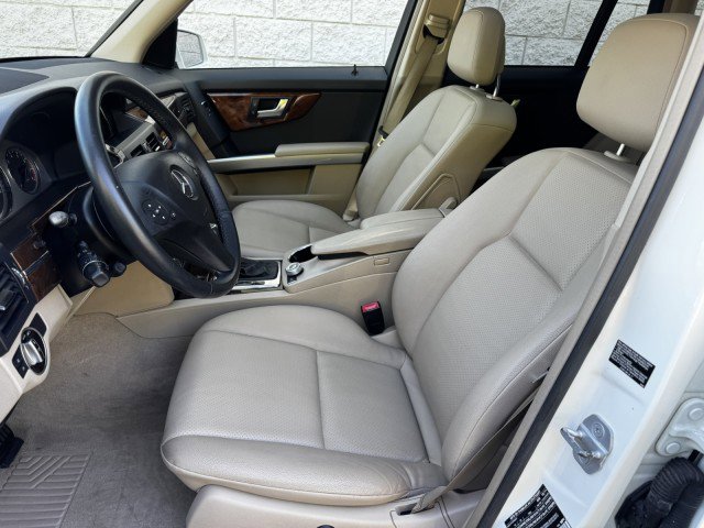 Used 2012 Mercedes-Benz GLK 350 4MATIC image 7