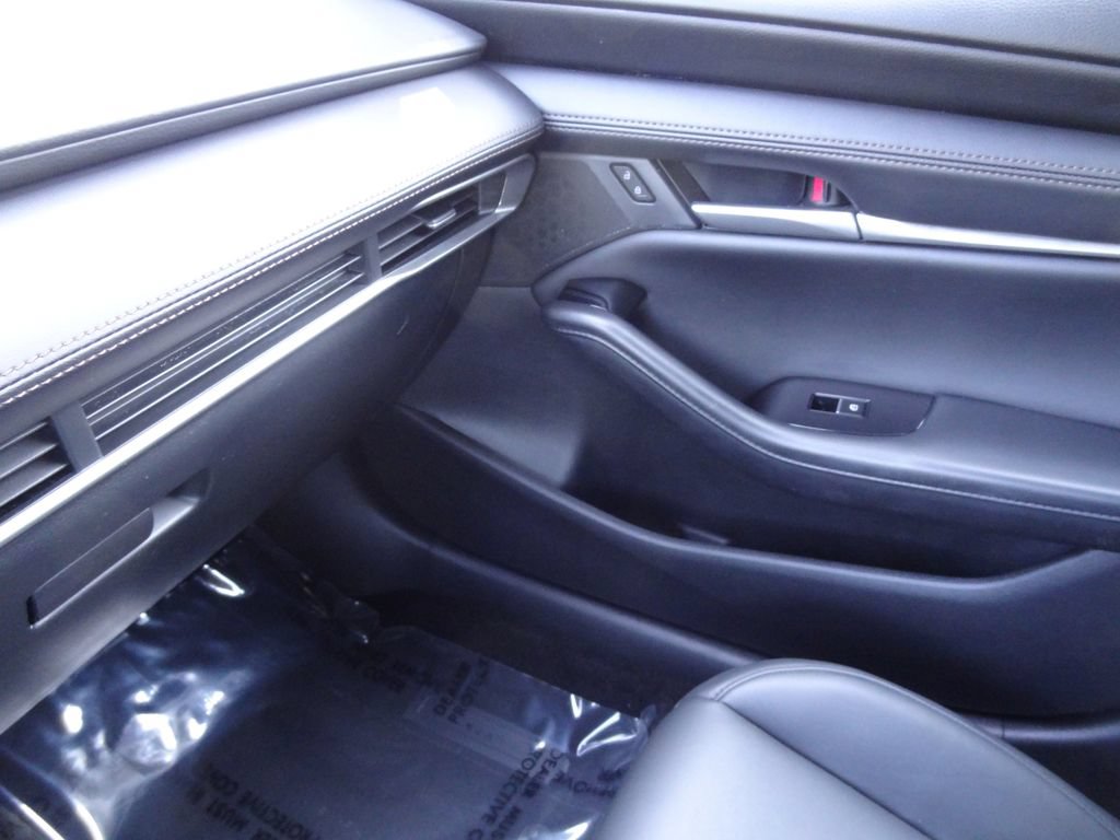 Used 2025 MAZDA MAZDA3 s FWD image 32