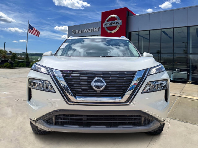 Used 2023 Nissan Rogue SV w/ SV Premium B Package FWD image 2