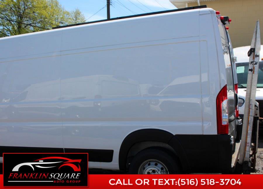 Used 2020 RAM ProMaster 2500 w/ Interior Convenience Group FWD image 11