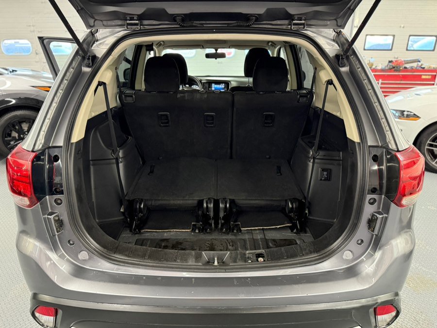 Used 2018 Mitsubishi Outlander ES image 30