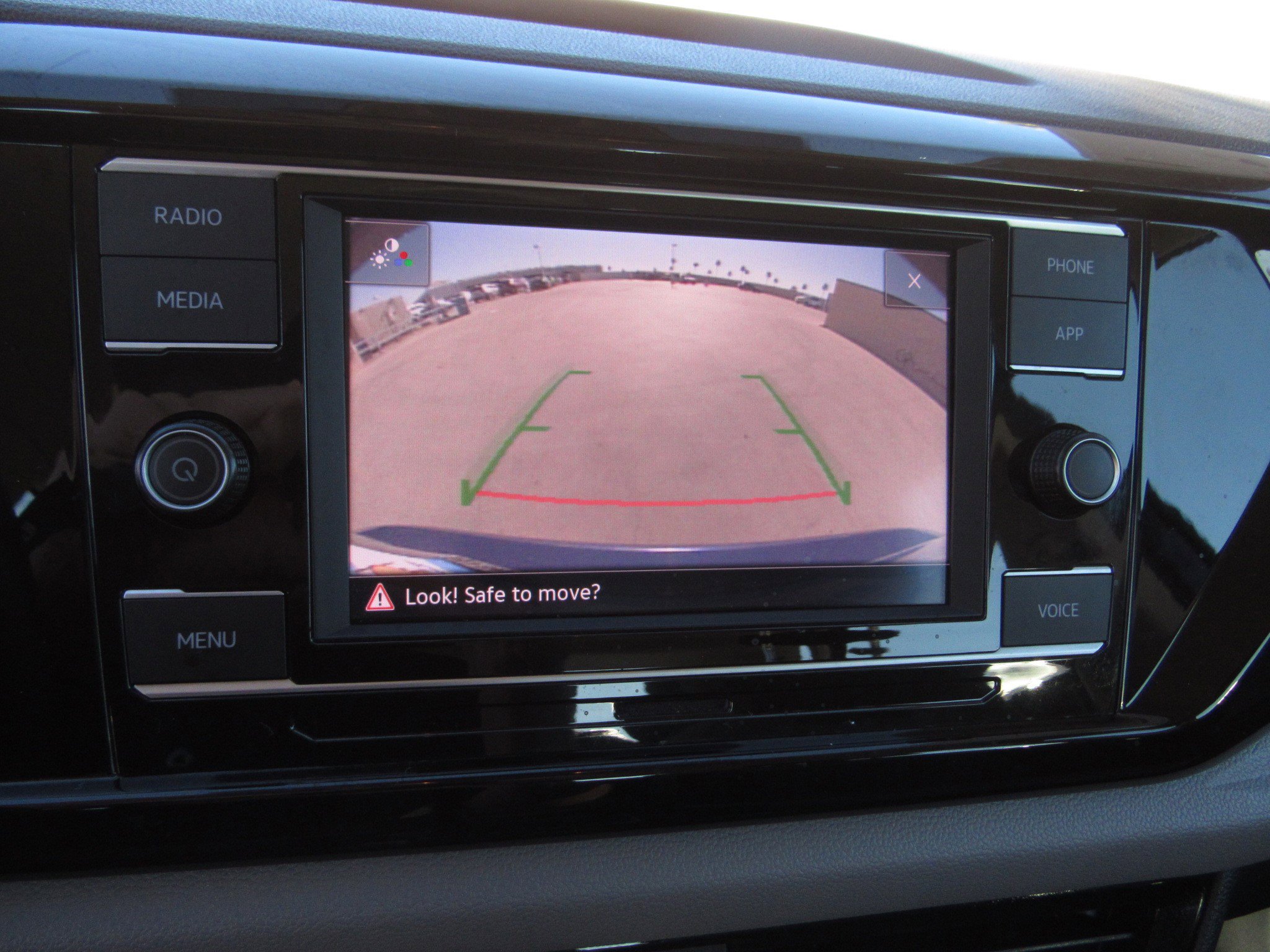 Used 2024 Volkswagen Taos S image 19