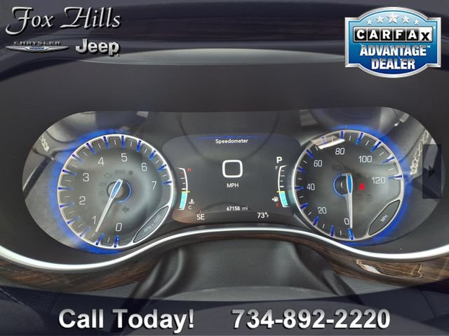 Used 2023 Chrysler Pacifica Limited FWD image 21