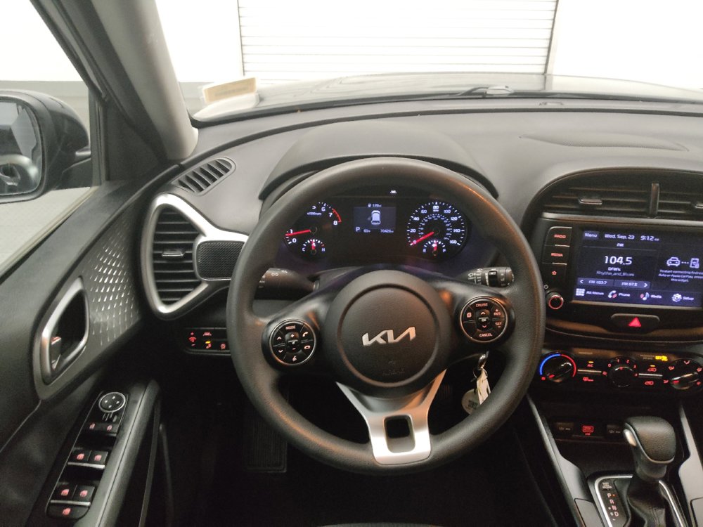 Used 2022 Kia Soul LX w/ Technology Package FWD image 22