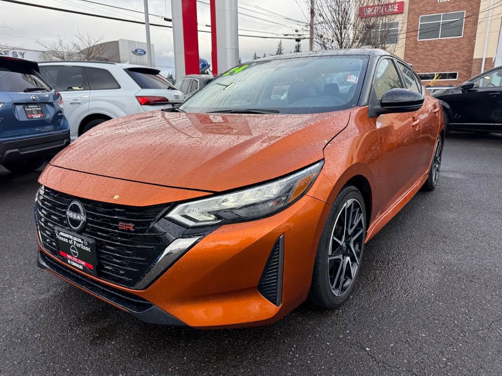 Used 2024 Nissan Sentra SR image 3