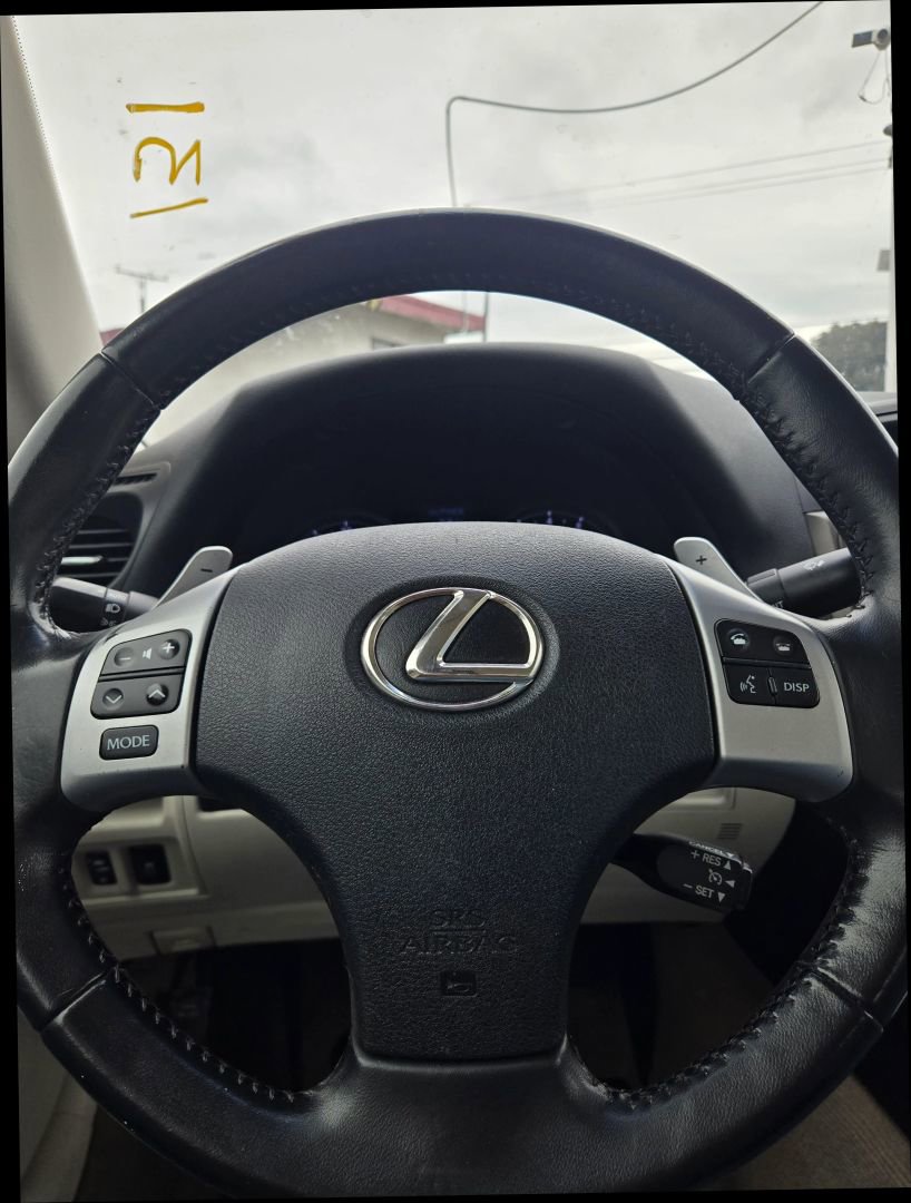 Used 2012 Lexus IS 250C image 18