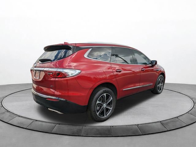 Used 2022 Buick Enclave Essence w/ Sport Touring Edition image 4